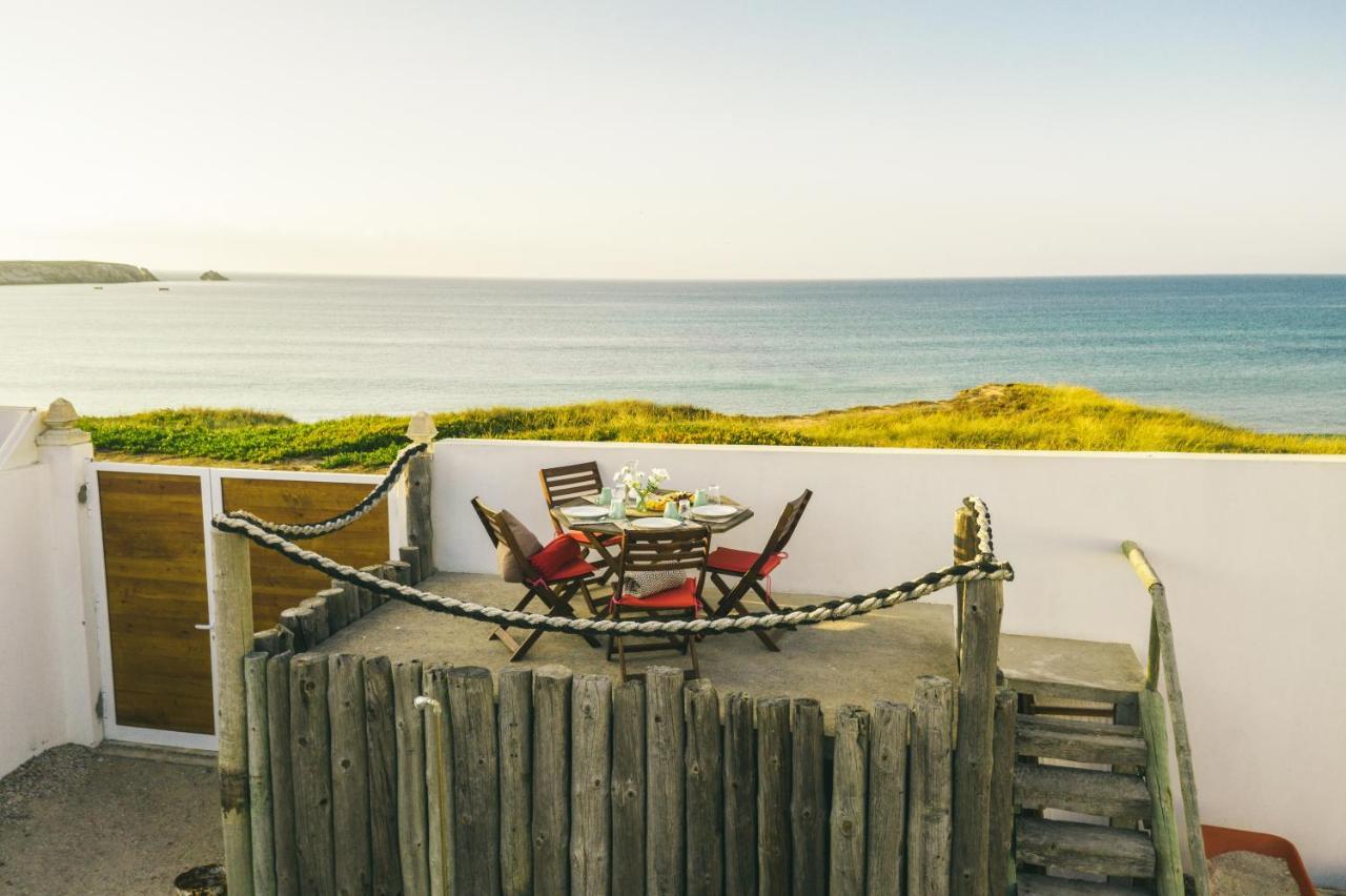 Apartamento com 2 Quartos - Frente Oceano