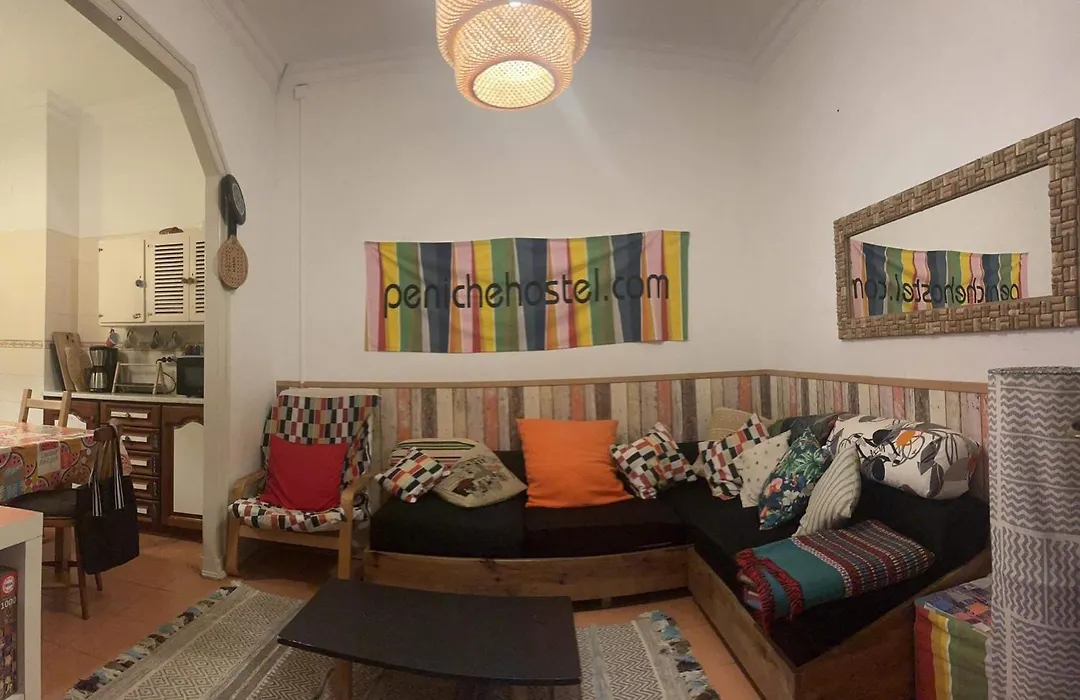 Peniche Hostel-1