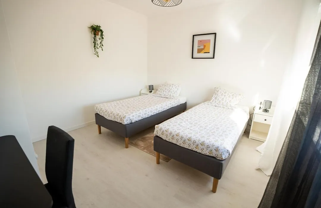 Peniche Surf Lodge 2-1